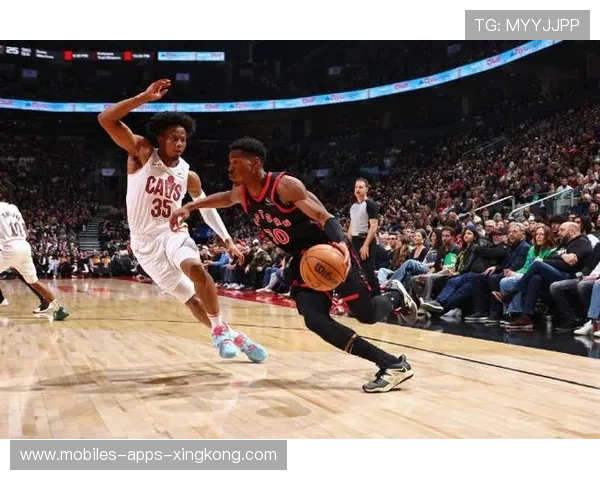 巴恩斯攻防多面开花,多伦多击中弱点展开反超 巴恩斯攻防多面开花,多伦多击中弱点展开反超