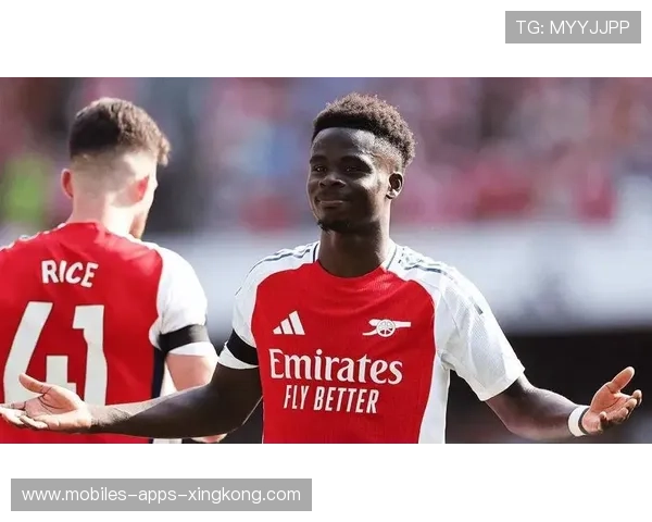 阿森纳萨卡边路突破送出绝妙助攻｜风驰电掣的传球艺术