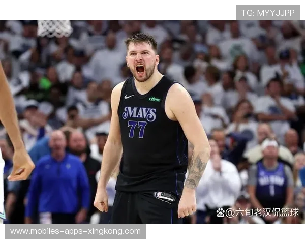 东契奇精准分球，独行侠团队配合流畅